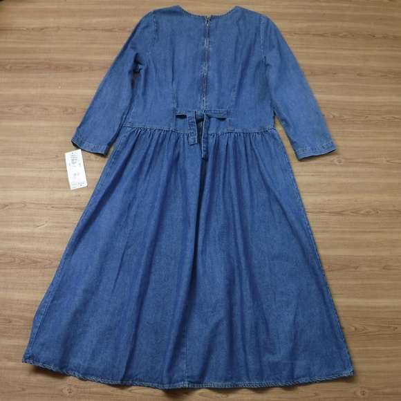 White House Blue Crewneck Long Sleeve Jean Dress - Picture 2 of 11